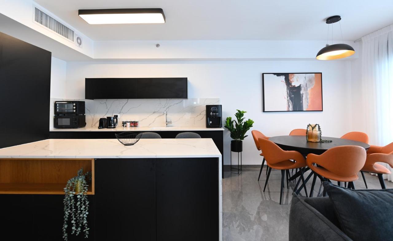 Yalarent C Kinneret Hotel Apartments 马格达拉 外观 照片