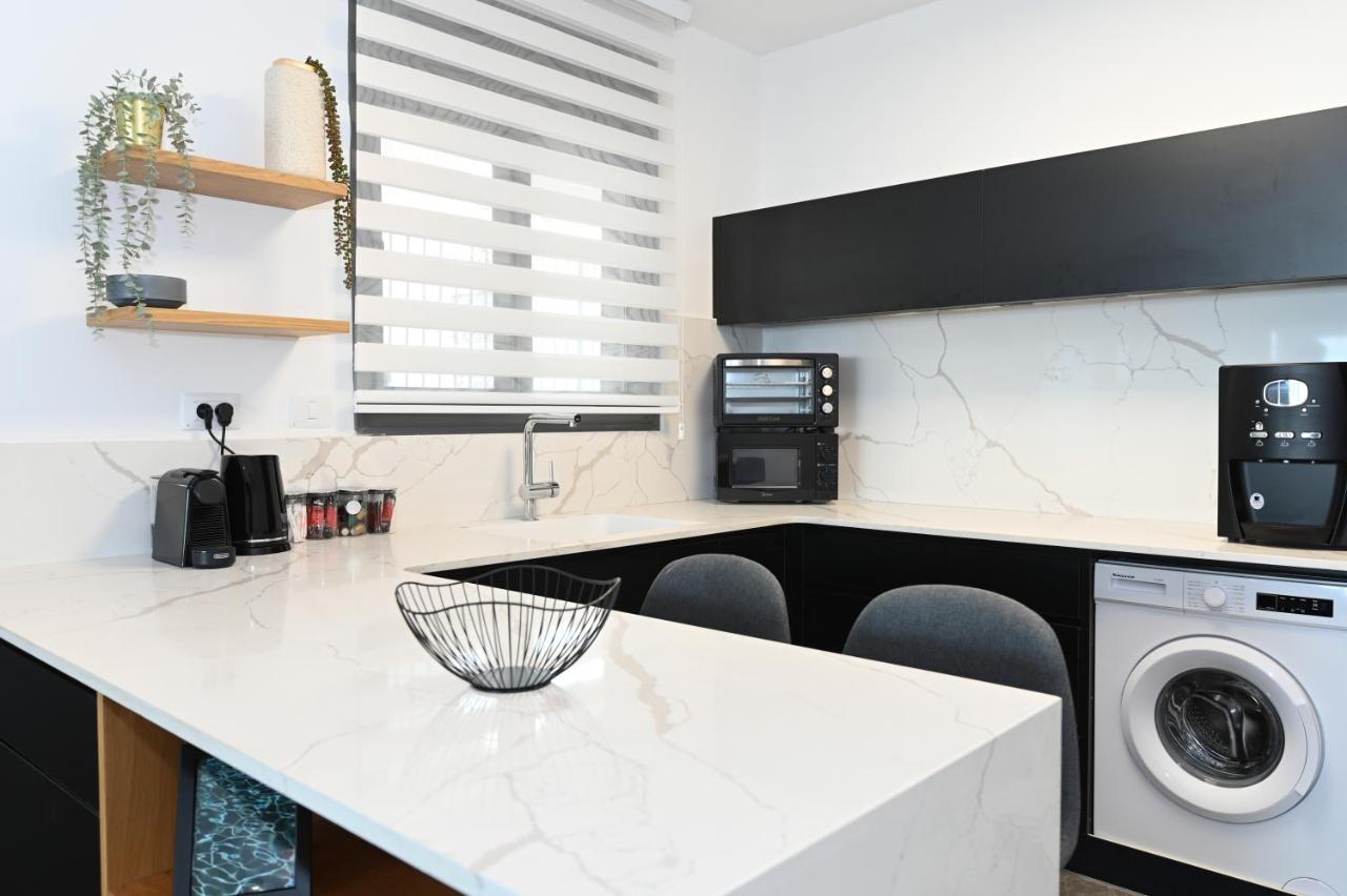 Yalarent C Kinneret Hotel Apartments 马格达拉 外观 照片