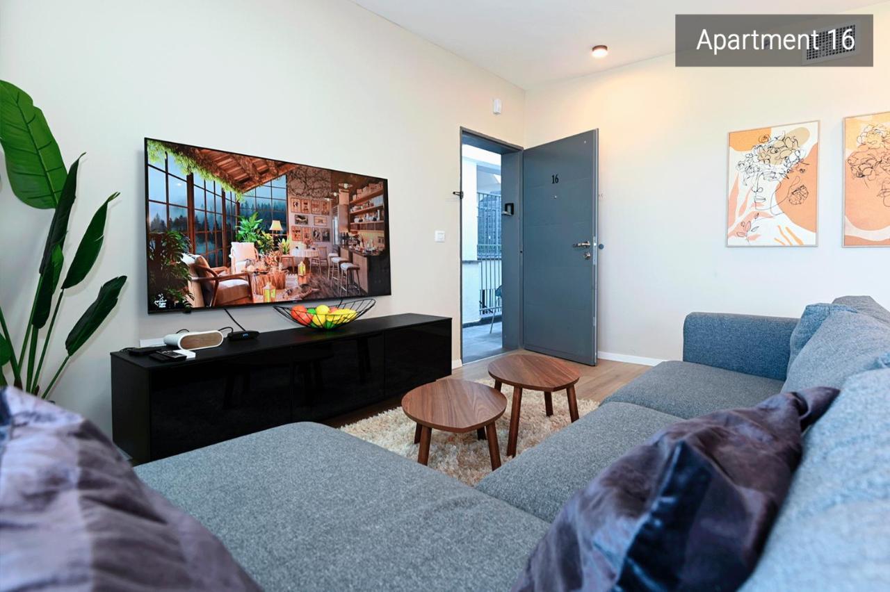 Yalarent C Kinneret Hotel Apartments 马格达拉 外观 照片